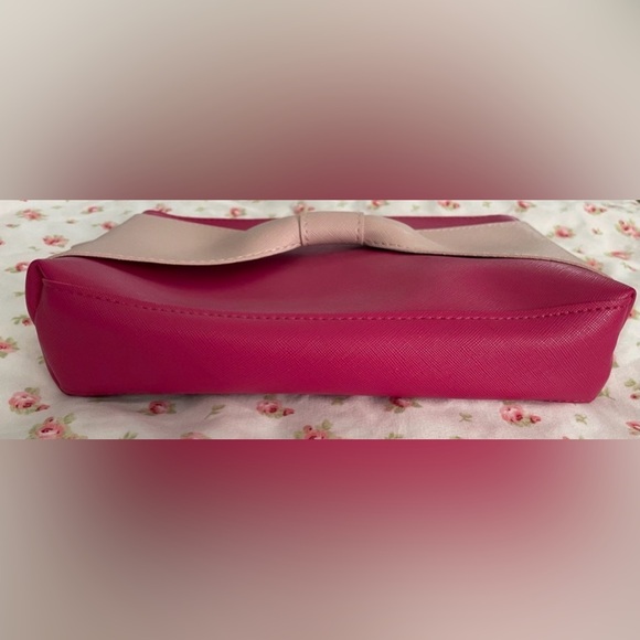 Elizabeth Arden Pink Clutch or Makeup Bag NWOT - Picture 7 of 7